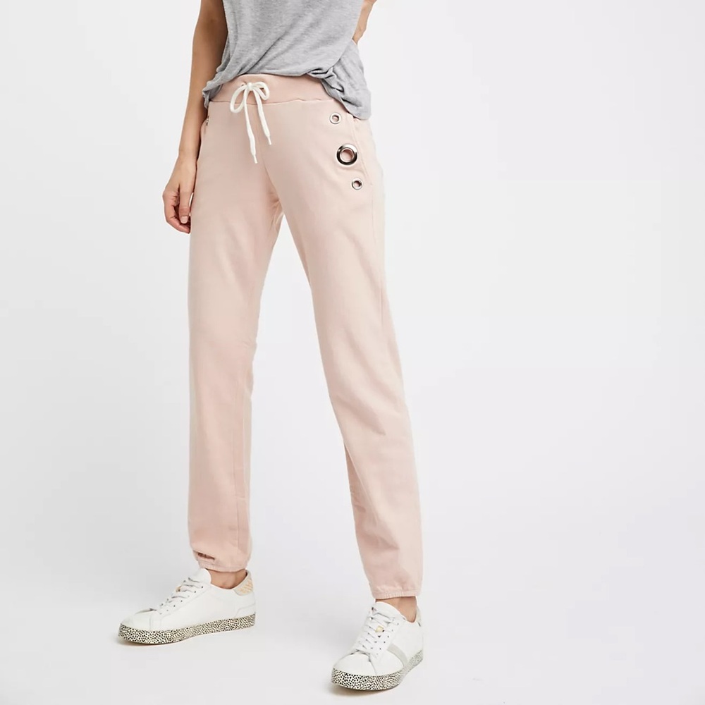 NWT Free People x MONROW Sweatpants Joggers with Eyelets sz Large in Pink Rose